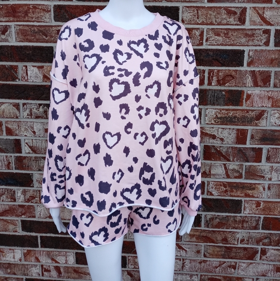 #12-Leopard PJs - Picture 2 of 6